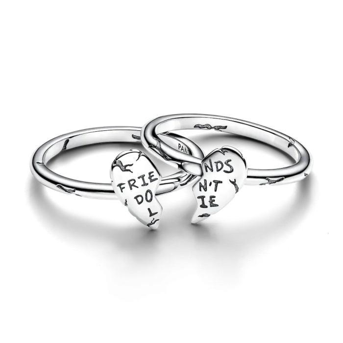 Stranger Things Friends Don't Lie Splittable Ring - Image 5