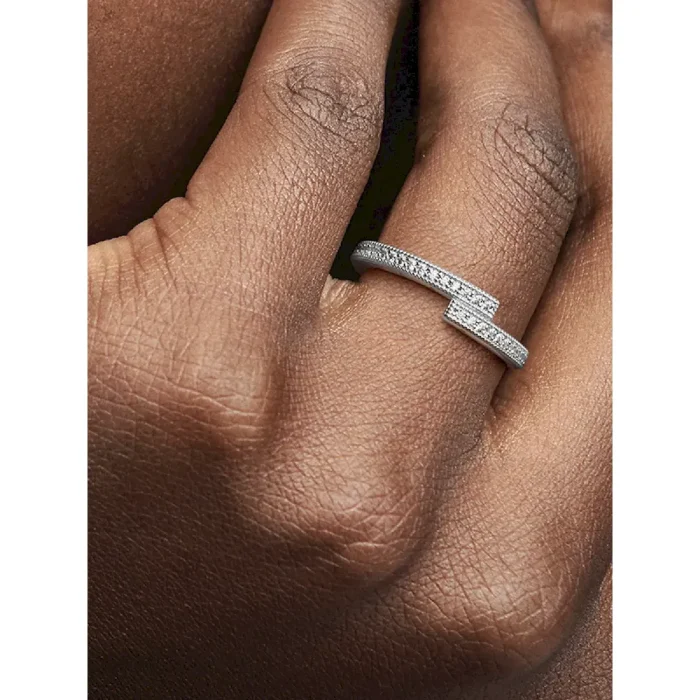 Sparkling Overlapping Ring - Image 2