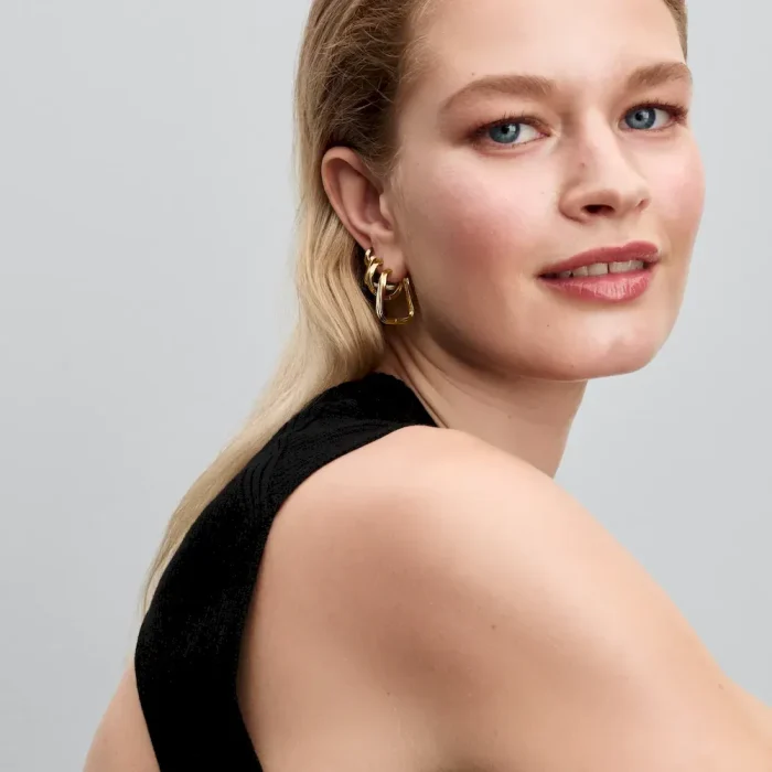 Twisted Triangle Large Hoop Earrings - Image 4