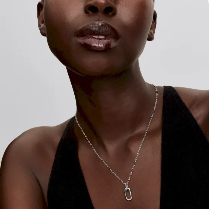 Openable Link Pendant Necklace - Image 4