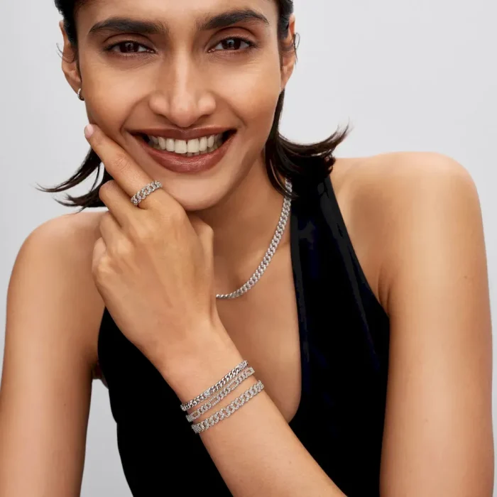 His and Hers Cuban Chain Heart and Oval Bracelet Set - Image 6