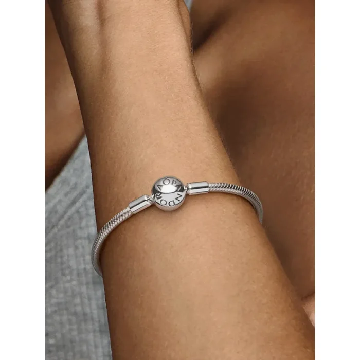 Silver Sparkling Bow Bracelet Set - Image 15