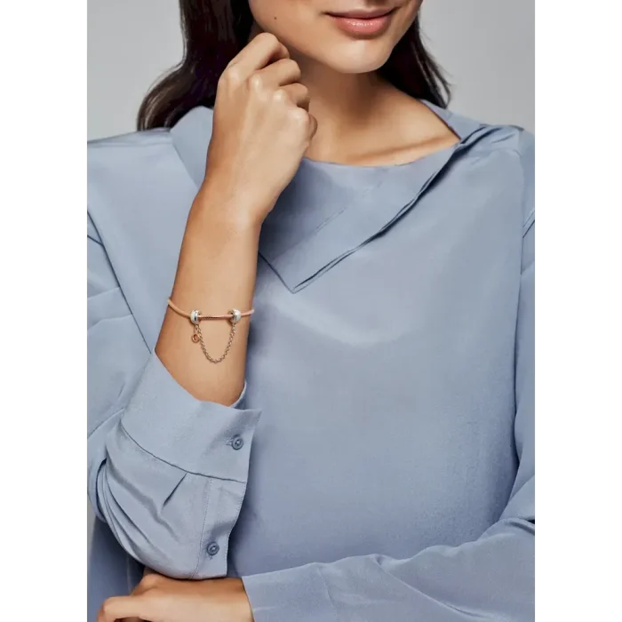 Dangling Crown O Safety Chain Charm - Image 3