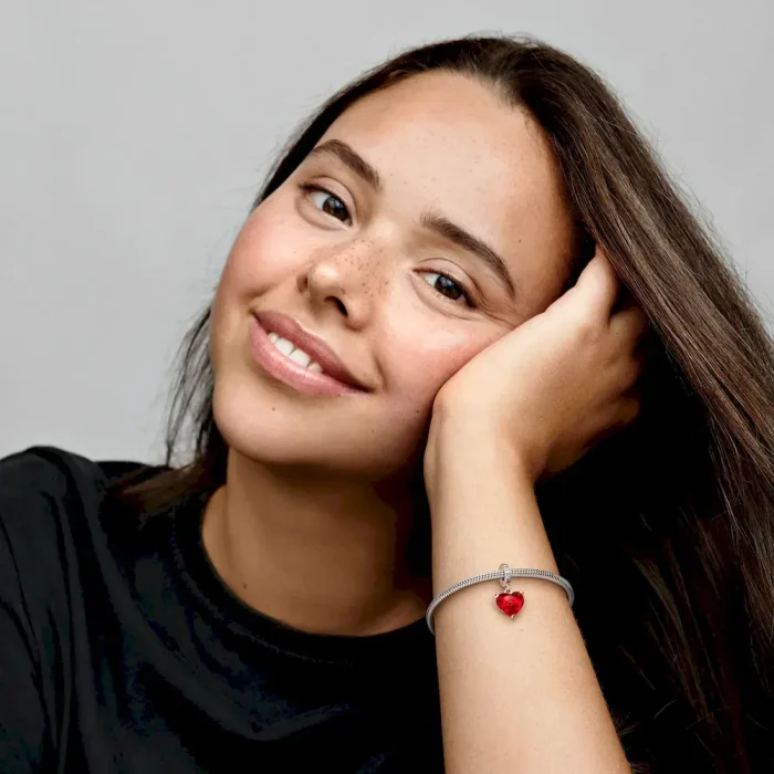 Disney Mickey & Minnie Mouse Kiss Red Murano Glass Dangle Charm - Image 3