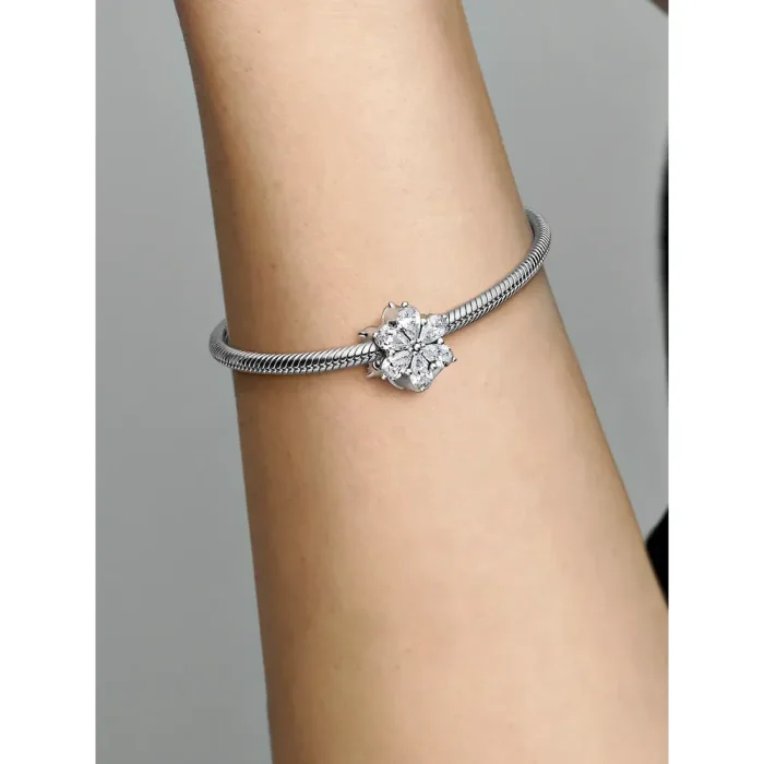 Sparkling Herbarium Cluster Charm - Image 2