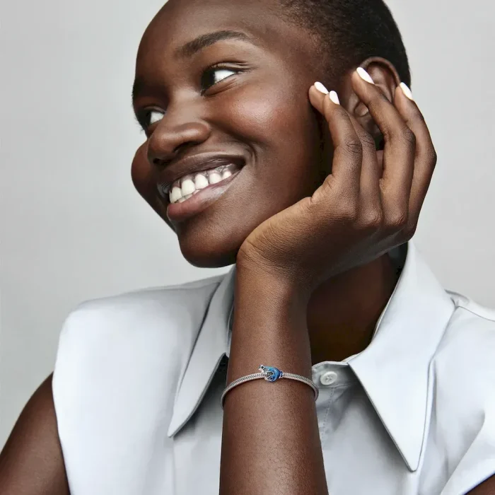 Metallic Blue Gecko Charm - Image 3