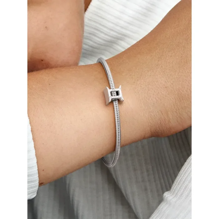 Sparkling Gemini Zodiac Charm - Image 2