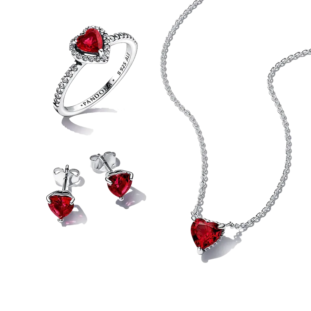 Sparkling Red Heart Ring Set