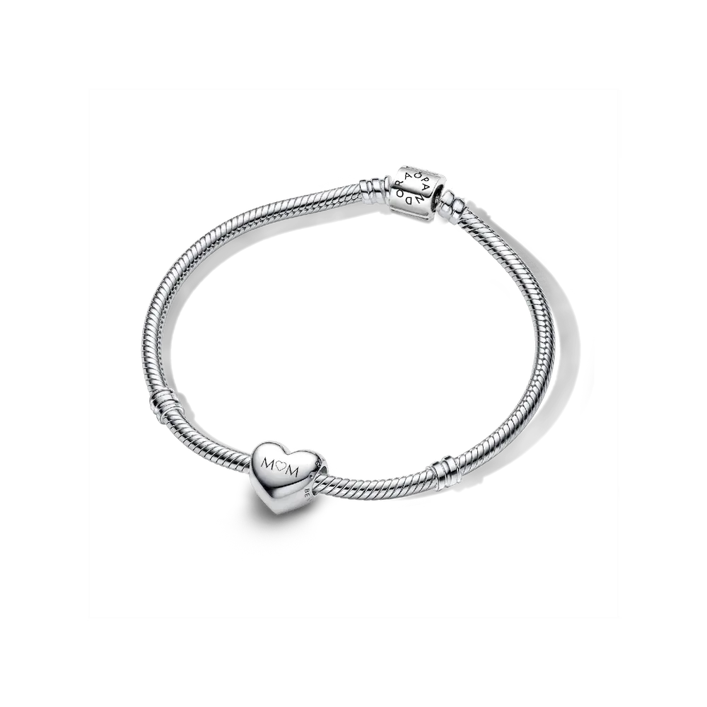 BE LOVE Engravable Heart Bracelet Set