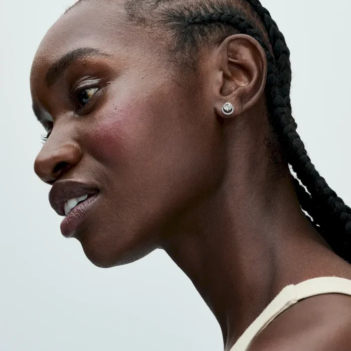 Sparkling Round Halo Gift Set - Image 11