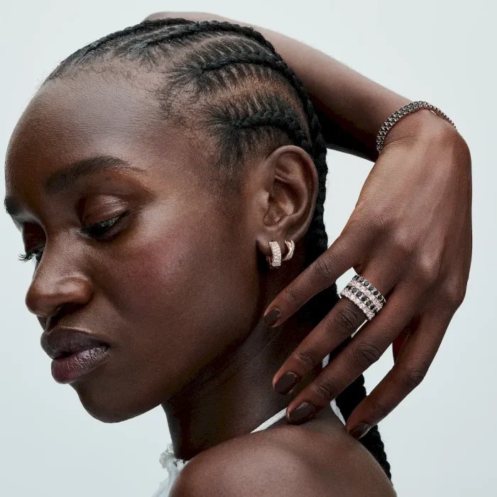 Black Sparkling Tennis Bracelet - Image 4