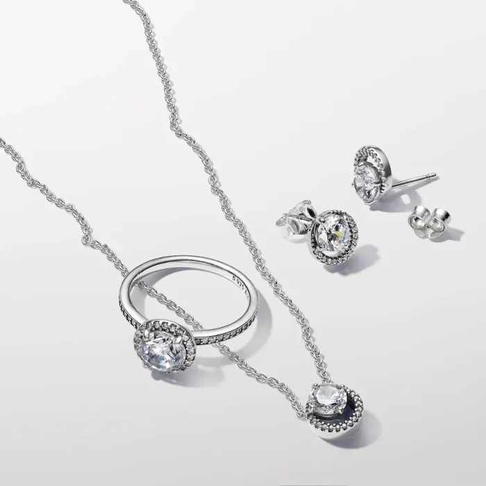 Sparkling Round Halo Gift Set - Image 8