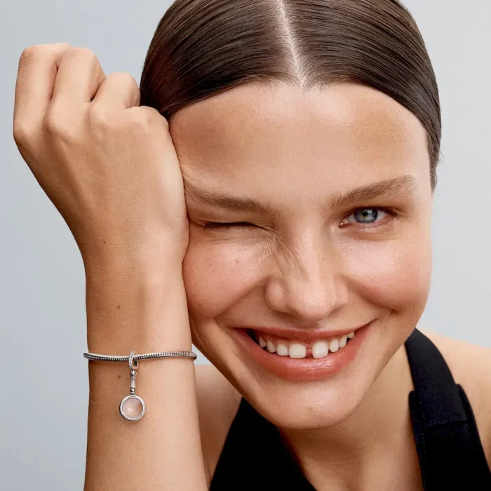 Magnifying Glass Dangle Charm - Image 4