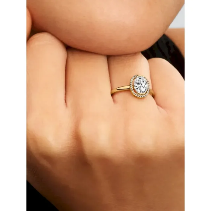 Oval Sparkling Halo Ring - Image 2