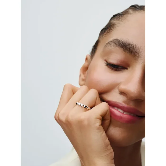 Row of Hearts Ring - Image 3
