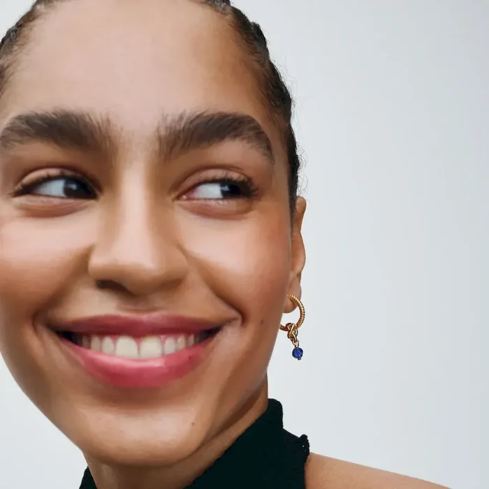 Faceted Blue Eternity Circle Dangle Charm - Image 2