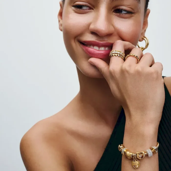 BE LOVE Engravable Golden Love Heart Charm Bracelet Set - Image 13