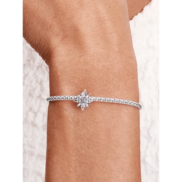 Sparkling North Star Charm - Image 2