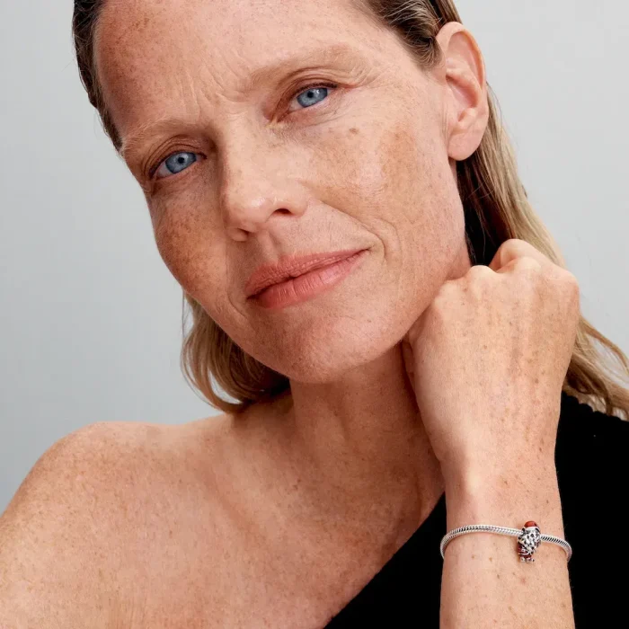 Playful Santa Charm - Image 3