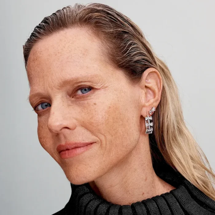 Sparkling Bow Stackable Earring Set - Image 6