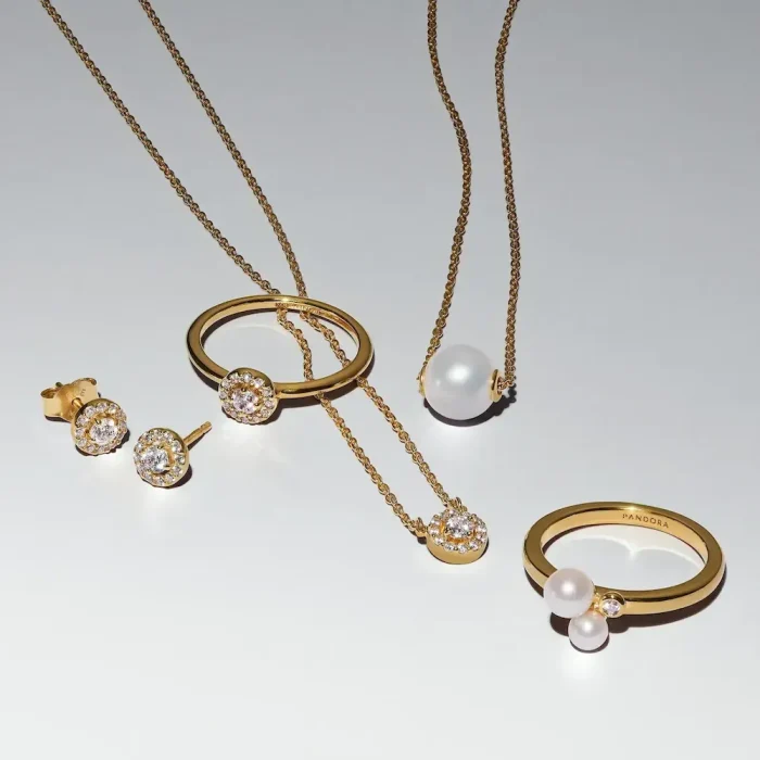 Golden Pave Halo Jewelry Set - Image 7