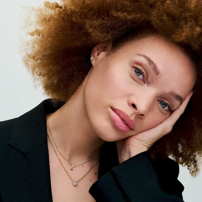 Triple Stone Heart Collier Necklace - Image 4