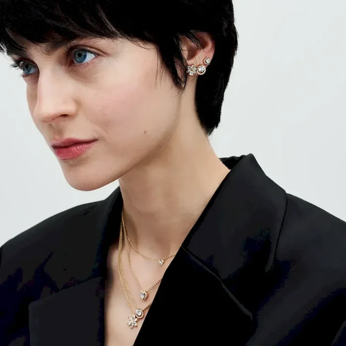 Sparkling Herbarium Cluster Stud Earrings - Image 3